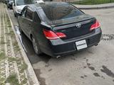 Toyota Avalon 2005 года за 5 000 000 тг. в Астана – фото 2