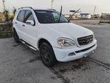 Mercedes-Benz ML 320 2002 годаүшін4 200 000 тг. в Актау – фото 2