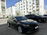 Toyota Camry 2020 года за 7 800 000 тг. в Атырау – фото 3