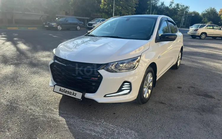 Chevrolet Onix 2023 года за 5 800 000 тг. в Шымкент