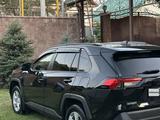 Toyota RAV4 2019 года за 13 500 000 тг. в Алматы – фото 3