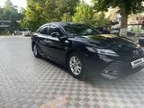 Toyota Camry 2019 года за 12 900 000 тг. в Шымкент