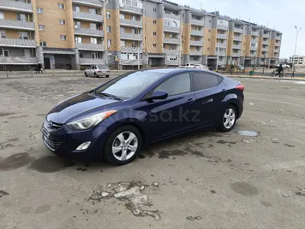 Hyundai Elantra 2013 года за 3 700 000 тг. в Кульсары – фото 2