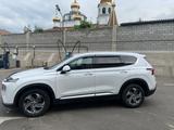 Hyundai Santa Fe 2021 года за 14 000 000 тг. в Алматы – фото 2