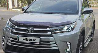 Toyota Highlander 2018 года за 17 000 000 тг. в Шымкент