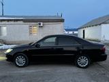 Toyota Camry 2005 годаүшін4 700 000 тг. в Атырау – фото 4