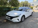 Hyundai Elantra 2022 года за 8 600 000 тг. в Усть-Каменогорск