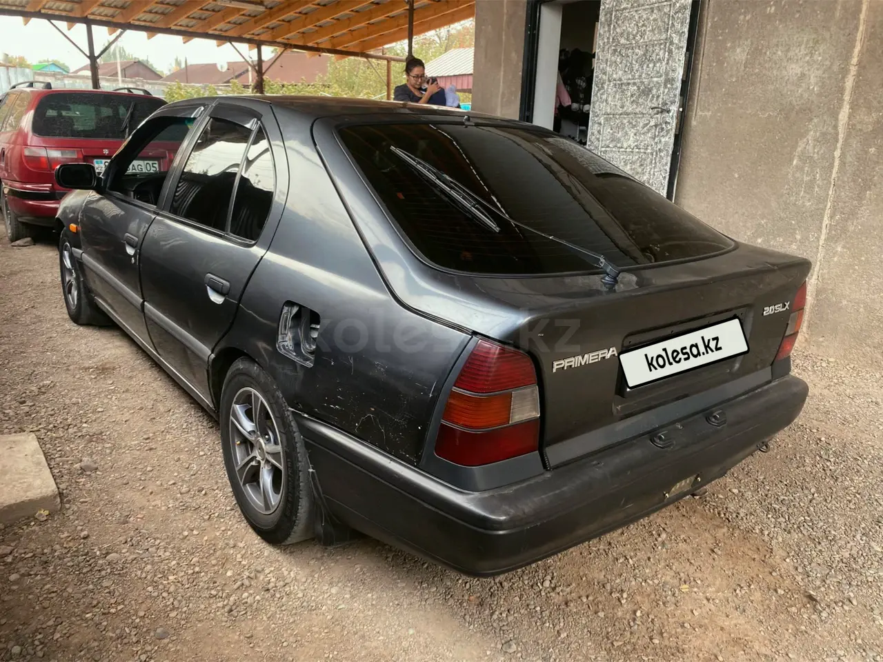 Nissan Primera, 1993