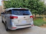 Kia Carnival 2015 годаfor4 900 000 тг. в Арысь – фото 3