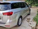 Kia Carnival 2015 годаfor4 900 000 тг. в Арысь – фото 5