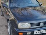Volkswagen Golf 1997 года за 1 300 000 тг. в Аксай – фото 4