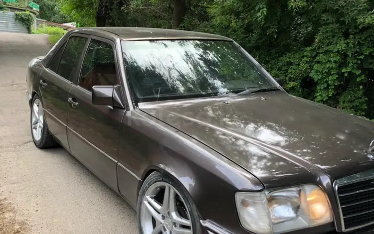 Mercedes-Benz E 280 1994 годаүшін1 200 000 тг. в Есик