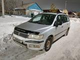 Mitsubishi Space Wagon 2002 года за 1 700 000 тг. в Астана – фото 2