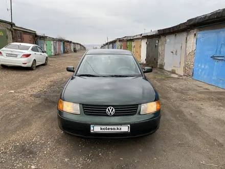 Volkswagen Passat 1997 года за 2 670 000 тг. в Караганда – фото 12