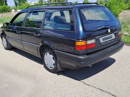 Volkswagen Passat 1992 года за 1 670 000 тг. в Усть-Каменогорск – фото 24