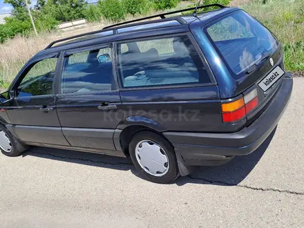 Volkswagen Passat 1992 года за 1 670 000 тг. в Усть-Каменогорск – фото 25