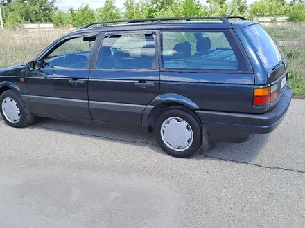 Volkswagen Passat 1992 года за 1 670 000 тг. в Усть-Каменогорск – фото 6