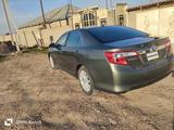 Toyota Camry 2014 года за 5 800 000 тг. в Шымкент – фото 3