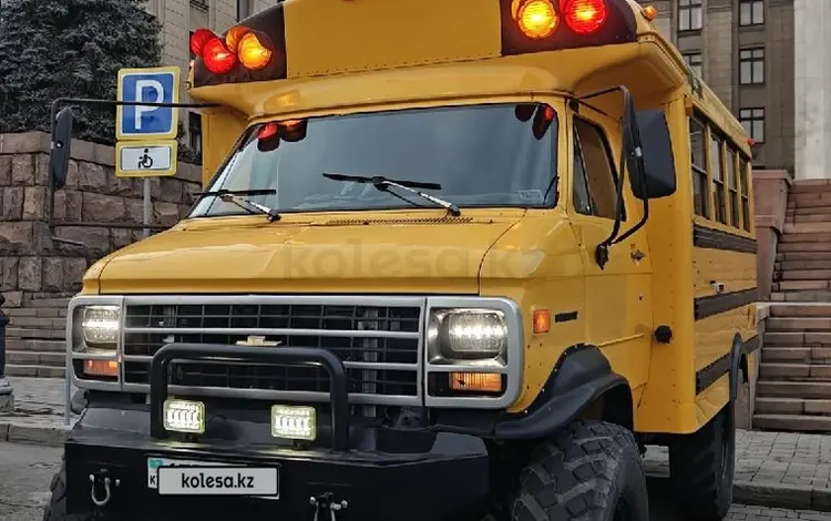 Chevrolet Van 1993 годаүшін21 000 000 тг. в Алматы