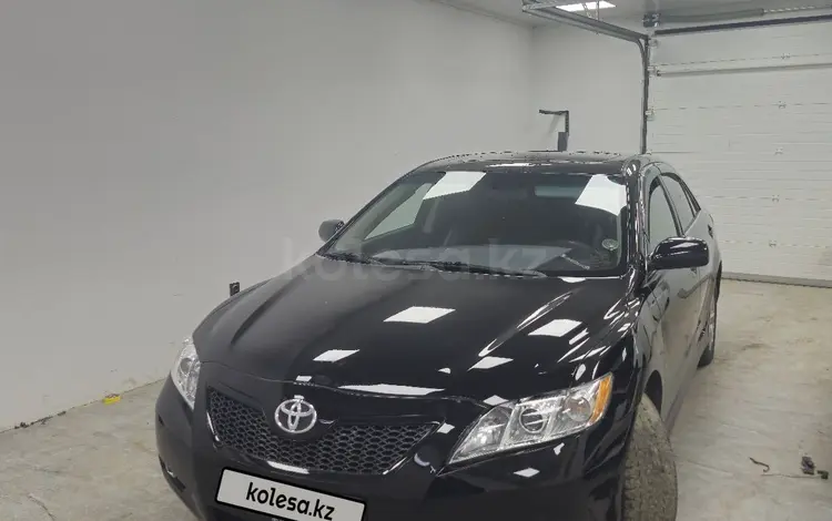 Toyota Camry 2008 года за 5 000 000 тг. в Атырау