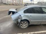 Volkswagen Passat 2002 годаүшін1 500 000 тг. в Астана – фото 2