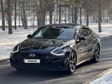 Hyundai Sonata 2021 годаүшін11 000 000 тг. в Алматы – фото 2