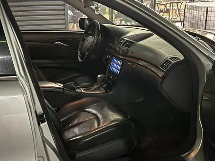 Mercedes-Benz E 320 2002 года за 3 800 000 тг. в Алматы – фото 15