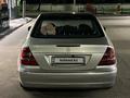 Mercedes-Benz E 320 2002 годаүшін3 800 000 тг. в Алматы – фото 2