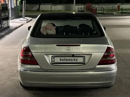 Mercedes-Benz E 320 2002 года за 3 800 000 тг. в Алматы – фото 2