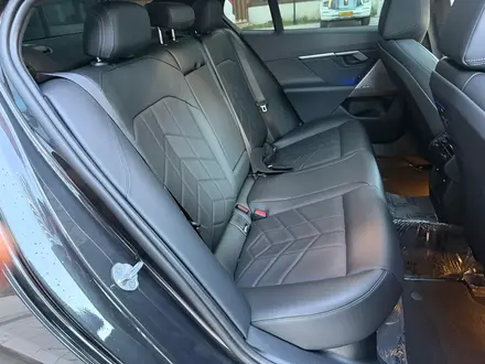 BMW 520 2024 года за 33 900 000 тг. в Астана – фото 16