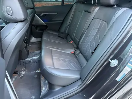 BMW 520 2024 года за 33 900 000 тг. в Астана – фото 25