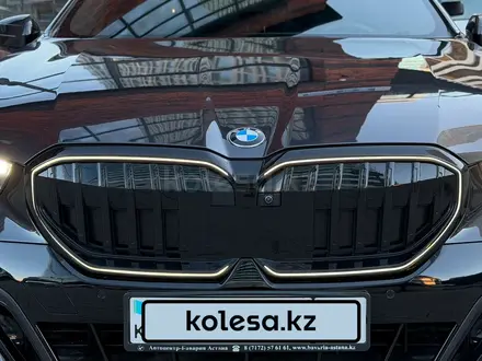 BMW 520 2024 года за 33 900 000 тг. в Астана – фото 26