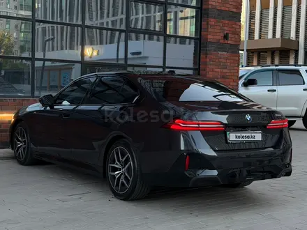 BMW 520 2024 года за 33 900 000 тг. в Астана – фото 3