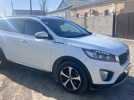 Kia Sorento 2015 года за 9 800 000 тг. в Актау