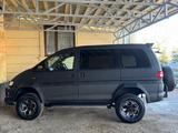 Mitsubishi Delica 1997 годаүшін4 200 000 тг. в Алматы – фото 4