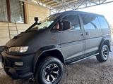 Mitsubishi Delica 1997 годаүшін4 200 000 тг. в Алматы – фото 2