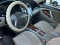 Toyota Camry 2008 года за 3 700 000 тг. в Кульсары – фото 2