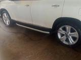 Toyota Highlander 2012 года за 13 000 000 тг. в Актау