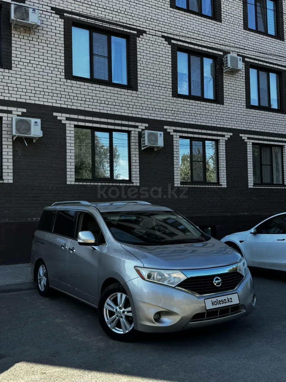 Nissan Quest, 2010