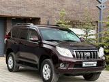 Toyota Land Cruiser Prado 2011 года за 14 700 000 тг. в Атырау – фото 2