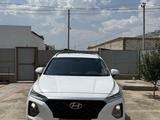 Hyundai Santa Fe 2018 года за 10 350 000 тг. в Атырау