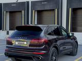 Porsche Cayenne 2016 года за 22 500 000 тг. в Караганда – фото 2