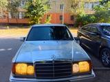 Mercedes-Benz E 260 1991 годаfor1 200 000 тг. в Экибастуз – фото 2