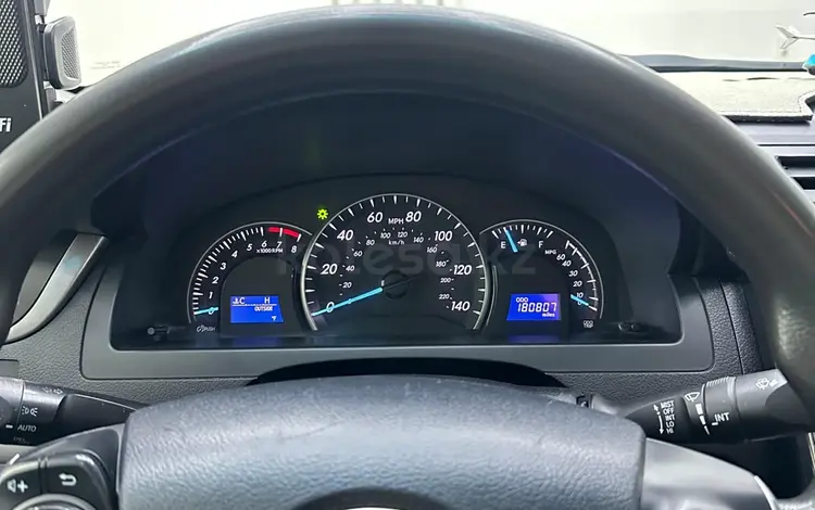 Toyota Camry 2012 года за 6 500 000 тг. в Атырау