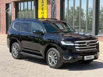 Toyota Land Cruiser 2025 года за 69 000 000 тг. в Шымкент