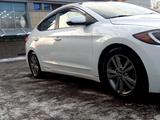 Hyundai Elantra 2016 годаfor6 850 000 тг. в Алматы