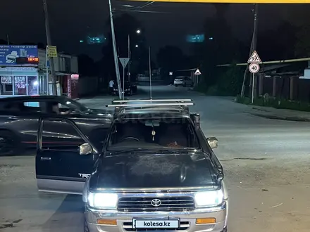 Toyota Hilux Surf 1995 года за 3 000 000 тг. в Алматы