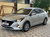 Hyundai Accent 2023 годаүшін8 500 000 тг. в Актау