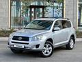 Toyota RAV4 2010 года за 7 200 000 тг. в Астана – фото 2