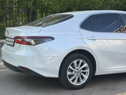 Toyota Camry 2023 года за 14 400 000 тг. в Астана – фото 5